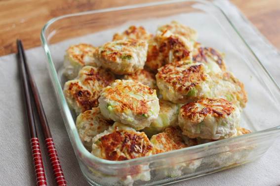 材料は４種類だけ！「塩もみキャベツつくね」 今週の作り置きダイエット、フィットネス、ヘルスケアのことならFYTTE-フィッテ