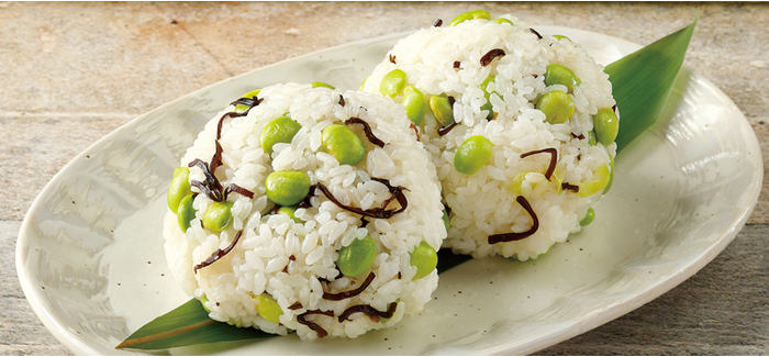 こっくり、ゴマ油香る枝豆オイルおにぎり