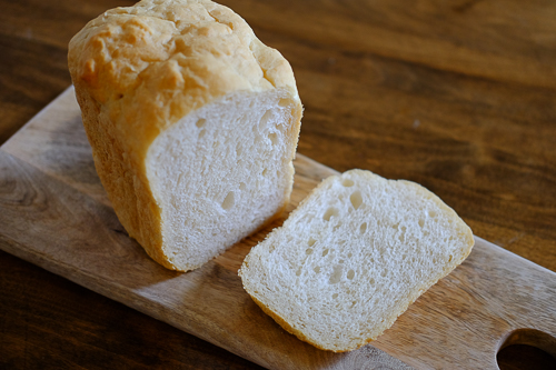 HBにお任せ★オールパーパスフラワー 中力粉 で作る、フランスパン風の食パン