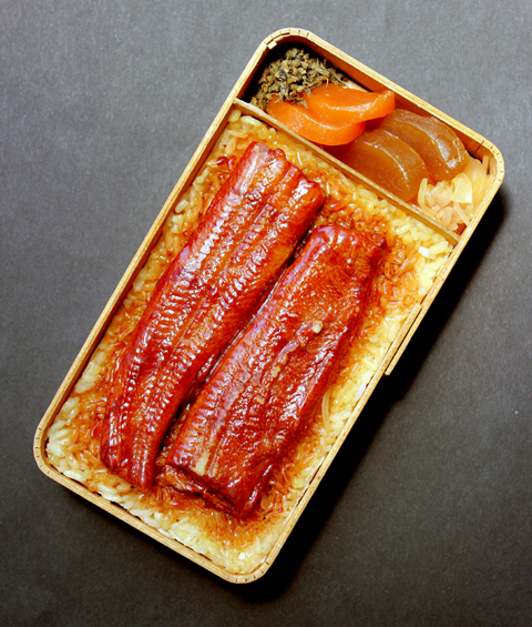 崎陽軒が桃の節句を華やかに彩る「ひなまつり弁当」と「桃の節句膳」を3 1 火 から期間限定で発売！ 公式 横浜市観光情報サイト - YokohamaOfficial Visitors' Guide