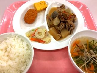 もつ煮込みの献立 副菜：きゅうりとしょうがのはちみつしょうゆ漬け、汁物：「具たっぷり味噌汁」なす 減塩 献立 ・メニュー 味の素パーク たべる楽しさを、もっと