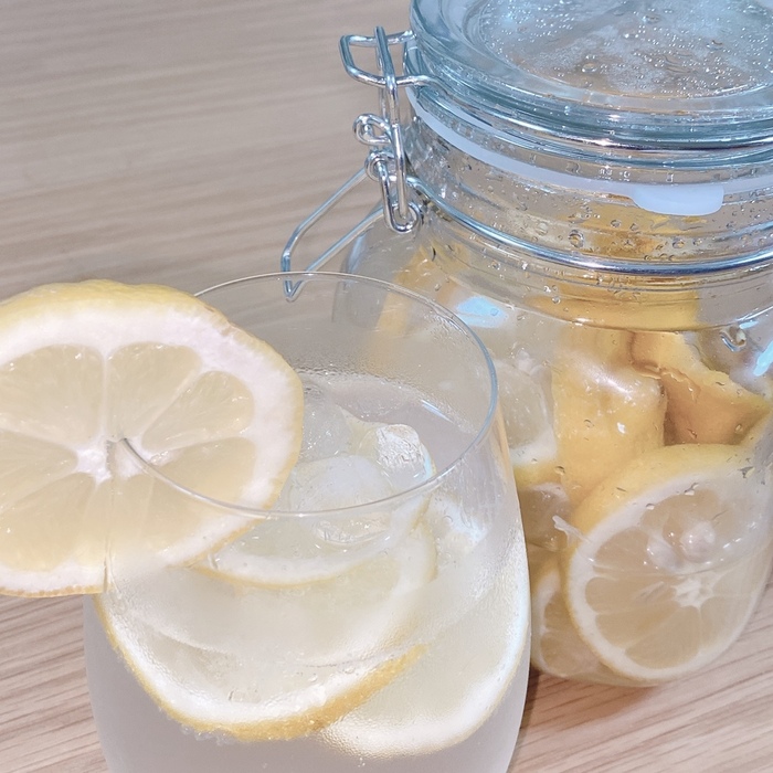レモン水のダイエット効果とは。作り方と、食後血糖値を抑える飲み方健康 ×スポーツ『MELOS』