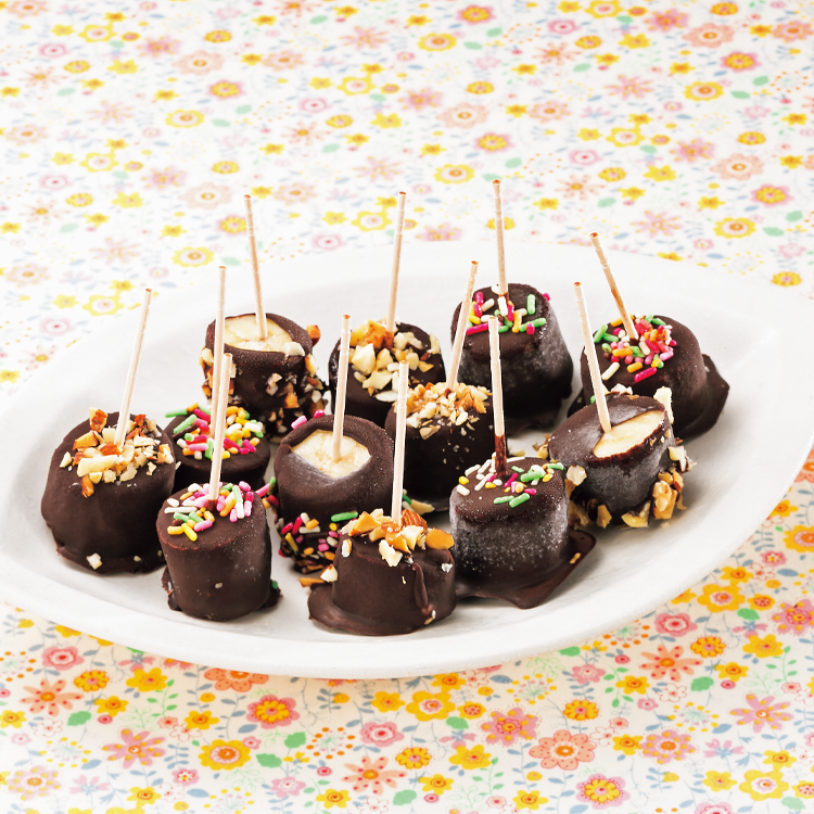 砂糖・チョコ不使用！チョコバナナアイス🔻🔻🔻,@ellie_kitchen07 , ⁡, ⁡,, 砂糖なしでもちゃんと満足＾＾, ＼,⁡, 抗酸化たっぷりのココアと自然な甘さで, 内側から満たされる美容スイーツです🍌, ⁡, ⁡, ⁡, ⁡, ◾️recipe,,砂糖・チョコ不使用！チョコバナナアイス ,, ⁡, ◾️材料 作りやすい分量 ,