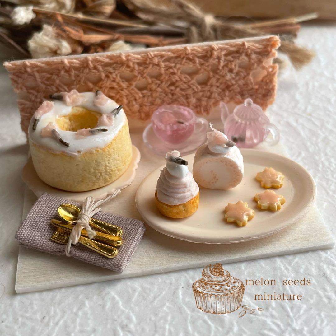 私の作品もっと沢山の人に広がれ祭り 樹脂粘土などでミニチュアのスイーツを作っています♪