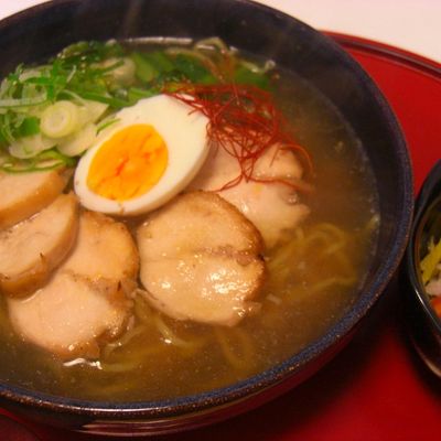 🌸🍑 おうち料理*62 10分でできる☆醤油ラーメン🍜創味シャンタンを使って美味しいラーメンスープ💕 Home Cookingsoysauce ramen✨