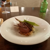 クリスマス☆フランボワーズのタルト＆ミニシューお菓子：ケーキフランス料理 デザートレシピ フランス料理総合サイト フェリスィム 〜フレンチ でライフスタイルをもっと素敵に♪