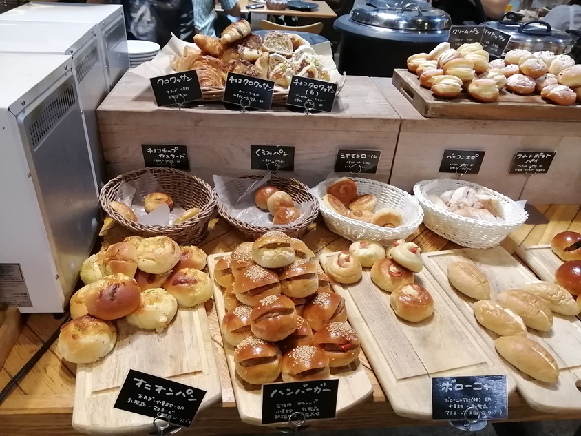 神戸ハーバーランド パン食べ放題TikTok