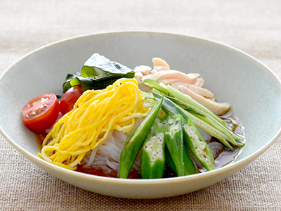 糸こんにゃくでヘルシー冷麺
