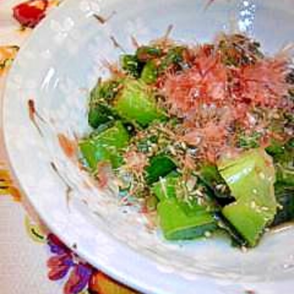 とろ〜りやみつき♡『小ねぎのおひたし卵黄乗せ』