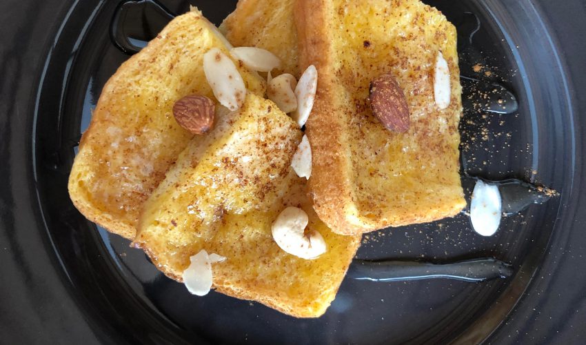 厚切りの冷凍食パンも中まで熱々！パナソニックのオーブントースター「ビストロ」を使ってみた - 価格.comマガジン