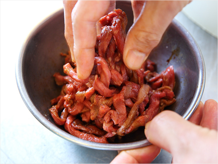 失敗無しのチンジャオロース♪ひと手間がウマさの決め手 中華きほんのき 青椒牛肉絲 Stir fried Beef, Bell pepper andBamboo shoot