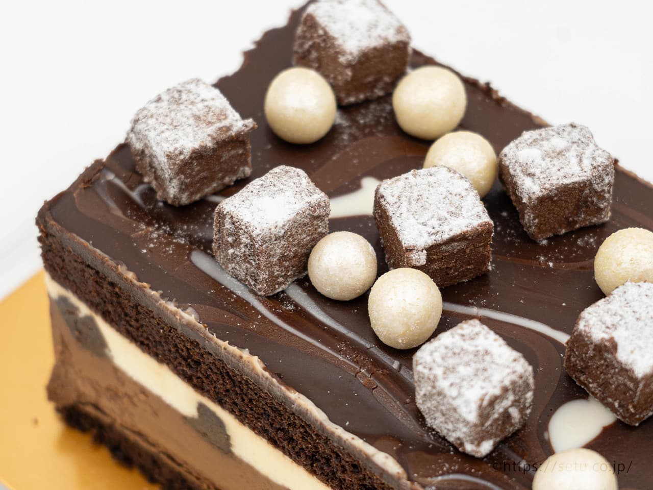 コストコ 今年も出た！冬季限定タキシードケーキ 2024年版 が過去イチのチョコ感で美味しい episode1246