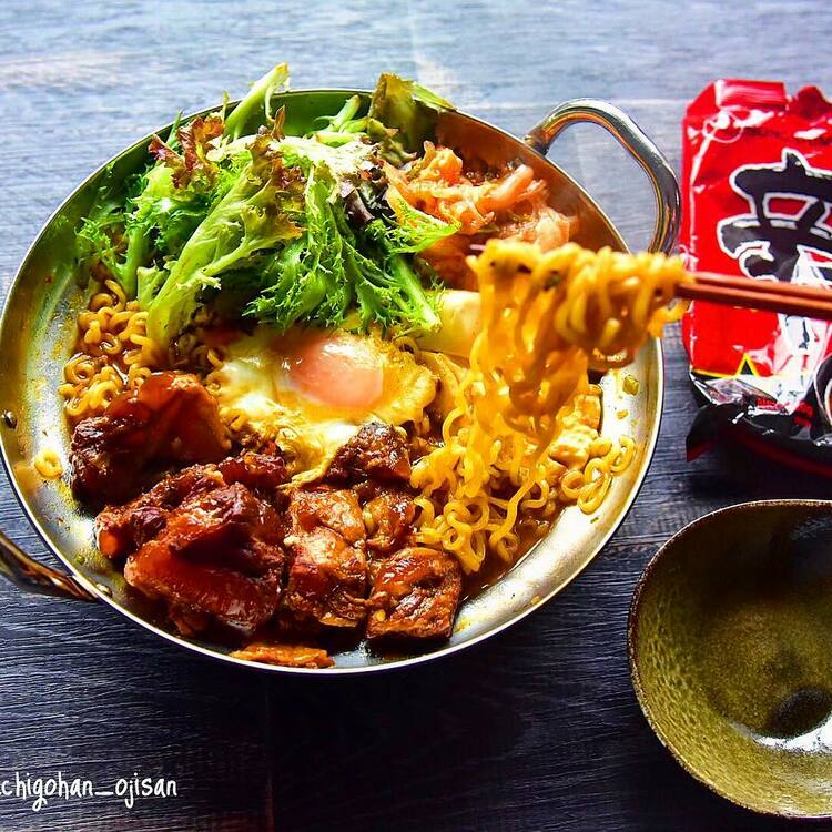 具材たっぷりで食べ応えも◎スンドゥブの人気レシピ5選の人気レシピ・作り方デリッシュキッチン