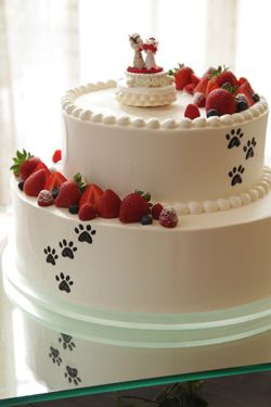 🐱チシャ猫マジパン🃏 ⁡ お初チシャ猫🐱 ⁡ そっくりすぎちゃんに作れたのでは🤔 ⁡ ⁡ウエディング ウェディングウエディングケーキウェディングケーキケーキオリジナルケーキオーダーケーキアリスアリスウェディングアリスケーキチシャ猫ケーキ