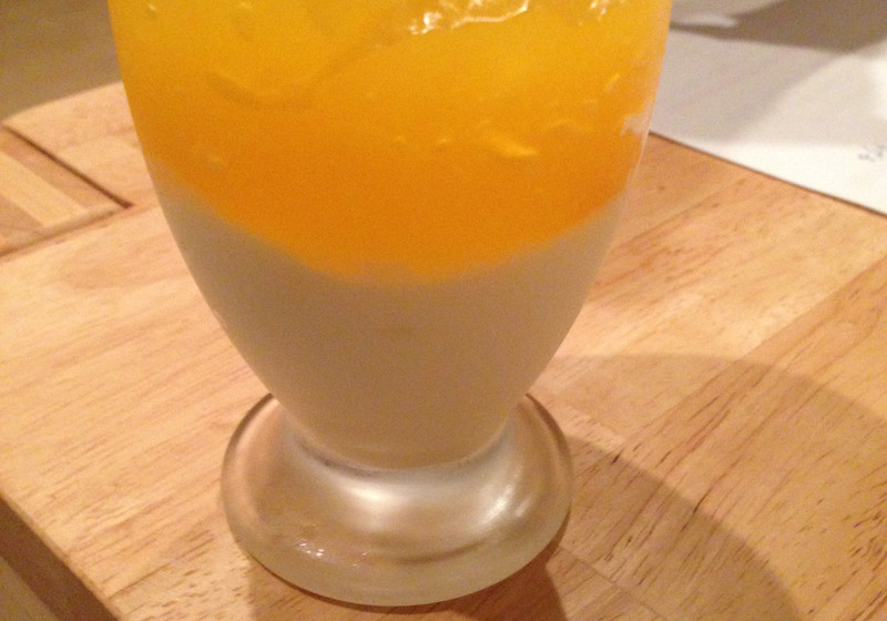 梅雨を吹き飛ばすフレッシュフルーツ！旬のピーチとマンゴーを使用した、夏季限定シャンパーニュカクテル登場グルメプレス