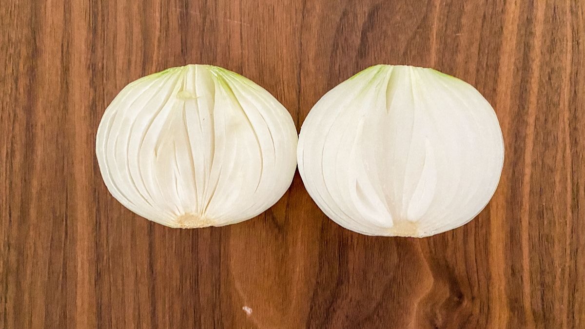 家庭菜園 吊るすスペースないです でも大丈夫。吊るさないたまねぎの保存方法！収穫したらコンテナにつめて長期保存をしよう