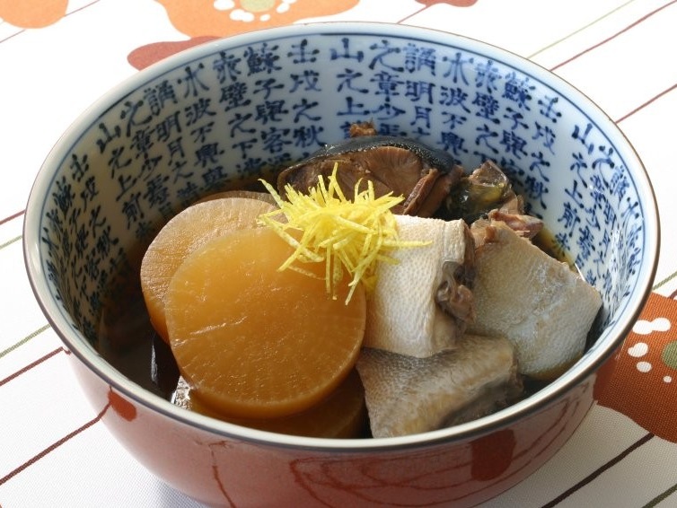 圧力鍋で骨まで食べられる＊ぶりあらの生姜煮＊