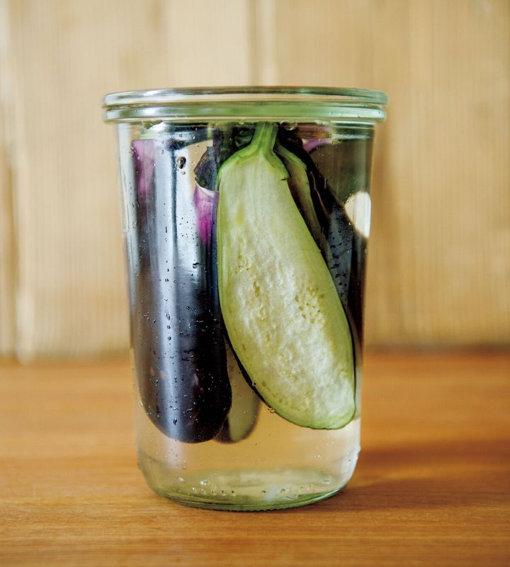 塩水に漬けるだけで、なすが極上常備菜に ほどよい歯ごたえの「たて塩なす」とは⁉TRILL トリル