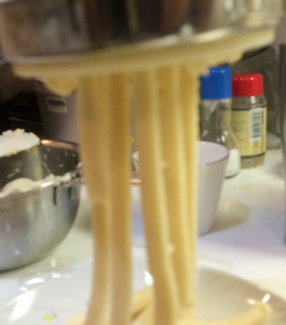 マッシャーも鍋も使わない！ なめらかマッシュポテトレシピ